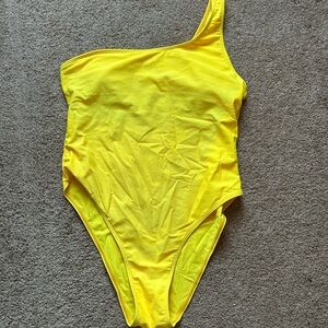 Yellow One-Shoulder Swimsuit